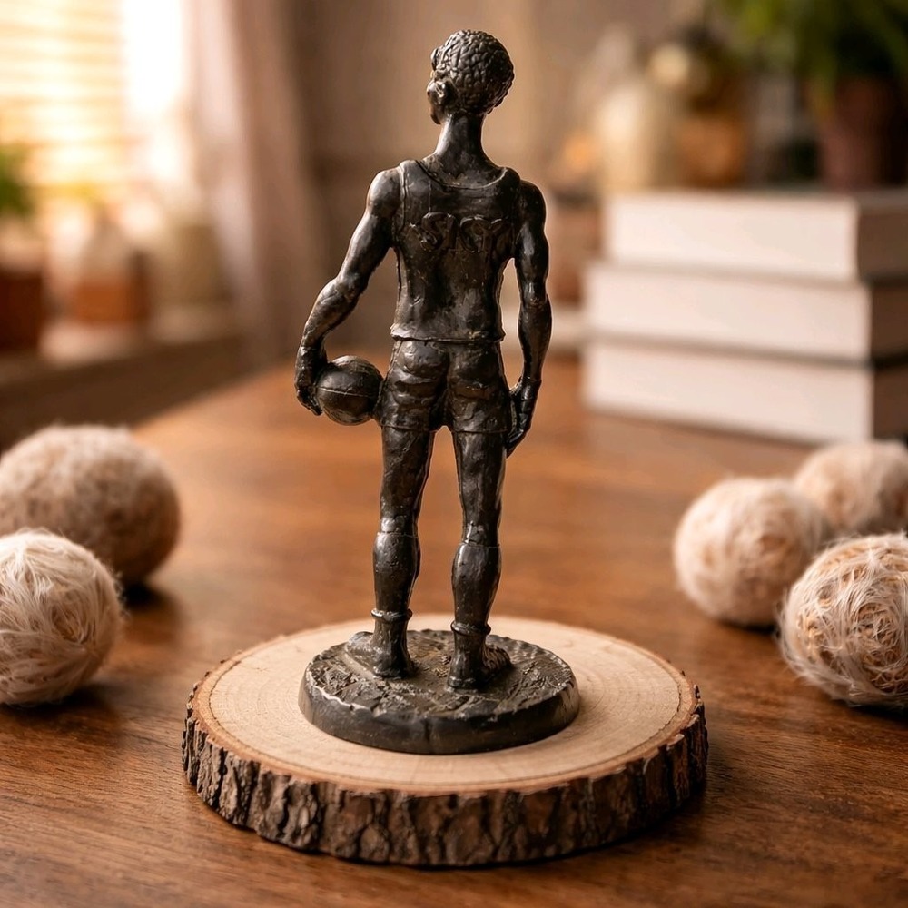 Michael Ricker pewter Vintage metal basketball figurine, Approx 6.5" Tall. - Picture 2 of 5
